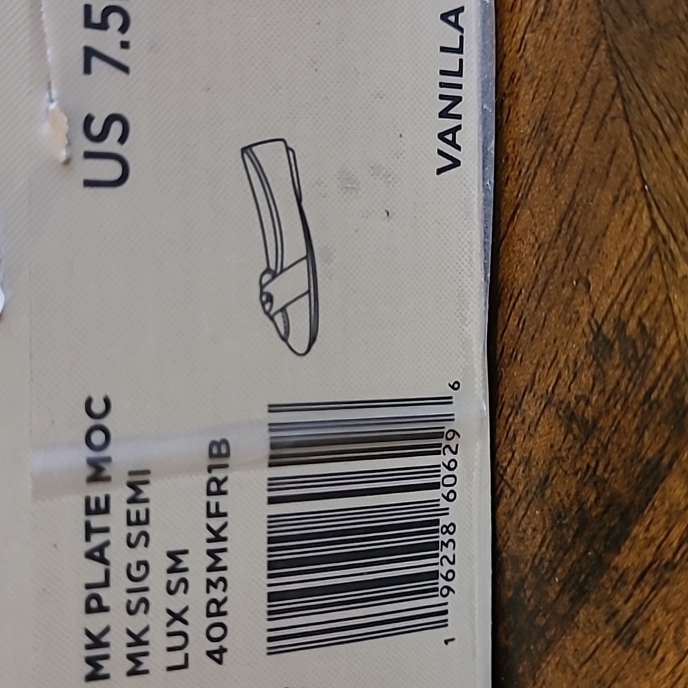 Michael Kors plate moc flats - Picture 11 of 11